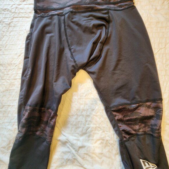 NFL Combine Authentic new era football pants, size XLarge - Picture 3 of 3